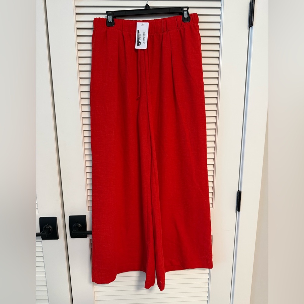NWT Vibrant Red Wide-Leg Pants